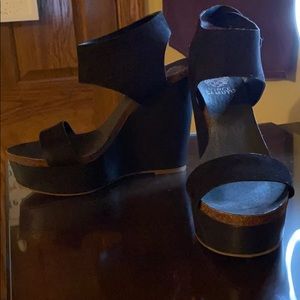 Vince Camuto Black Wedges
